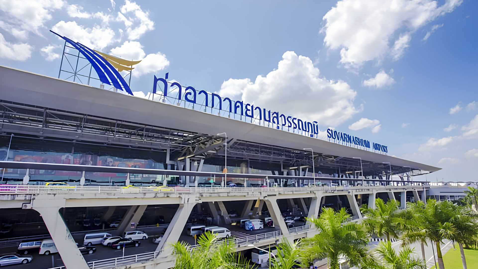 スワンナプーム国際空港にて日本語ガイドと合流